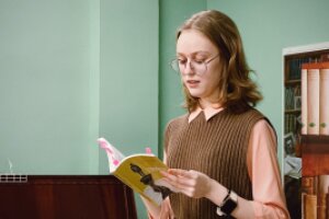 Как школьница написала книгу и вдохновила других: презентация романа Евдокии Оболенской «Стихийные» в Каверинке